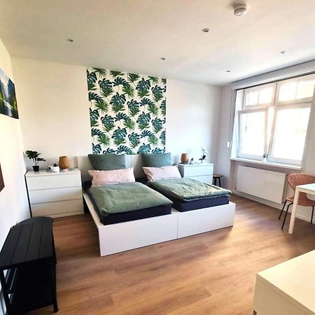 Wohnung Donau - Im Zentrum, Kueche, Parkplatz, Ruhig Gelegen Passau Exterior foto